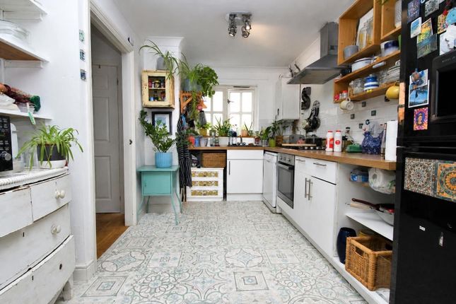 3 South Rd Mews, South Road, Brighton photo 4