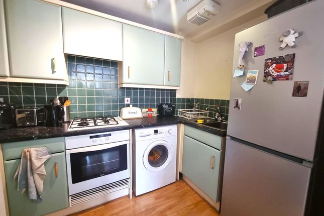 Flat 21, Glan Y Dwr Y Rhodfa, Barry photo 4