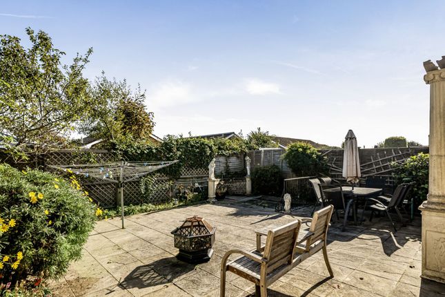16 Wheatfield Road, Chichester photo 4