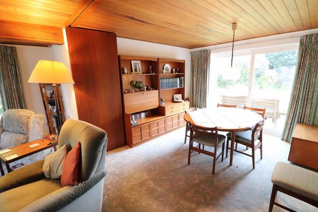 16, Whitney Drive, Hertfordshire photo 4