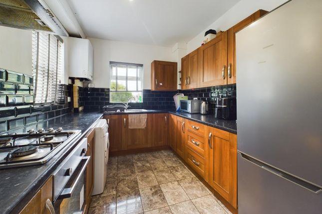 26, Maxwell Way, Sheffield photo 3