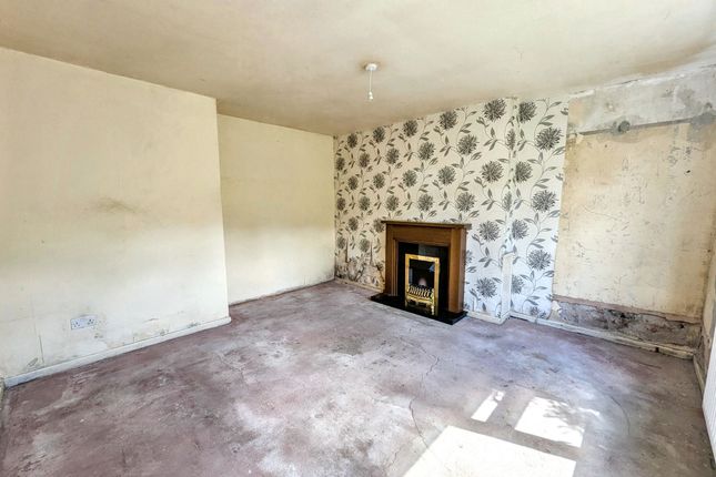 66, Hillside Gardens, Stanley photo 3