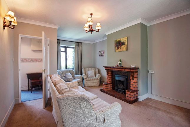 91, Ermine Way, Royston photo 2