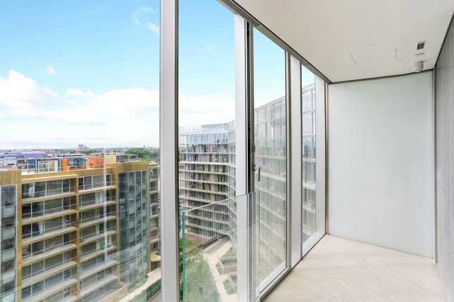 Flat for sale in Circus Road West, London