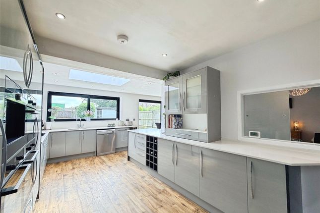 17, Merryfield Crescent, Angmering photo 4