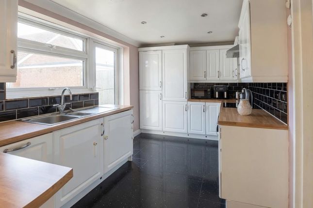 7, Banyard Way, Rochford photo 4