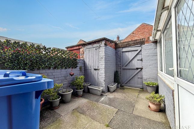 102 Northbourne Road, Jarrow photo 3