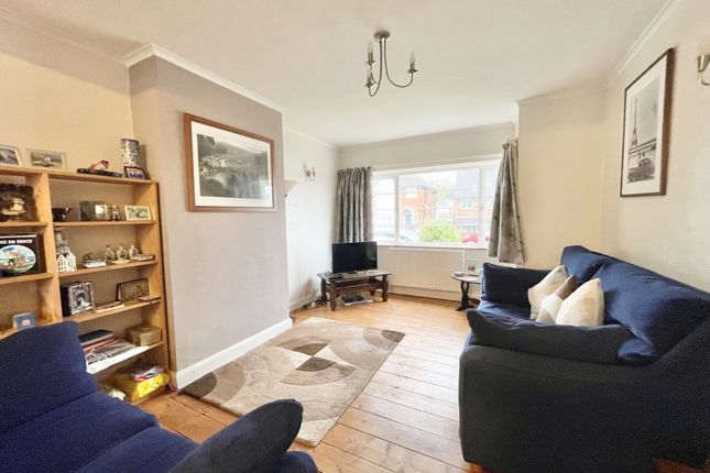 37, Isleworth Road, Exeter photo 2