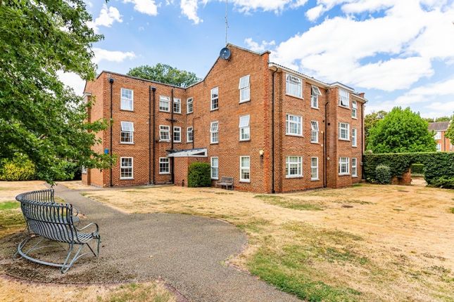 4 Temple House Phyllis Court Drive, Henley-On-Thames photo 4