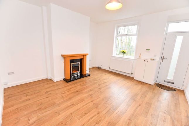 3, Queens Avenue, Bolton photo 2