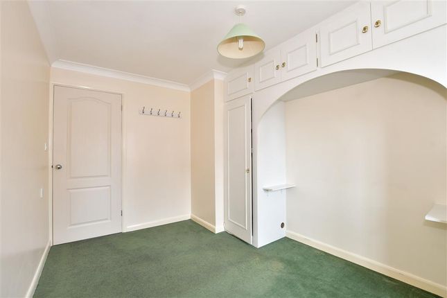 Flat for sale in Eastwood Road, Bramley, Guildford, Surrey
