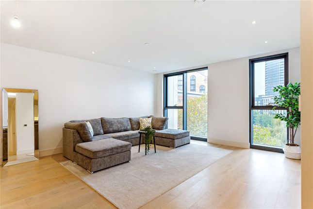 B35 Lighterman Towers, 1, Harbour Avenue, London photo 3
