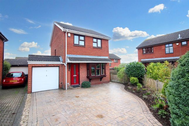 Thumbnail Detached house for sale in Aintree Close, Kimberley, Nottingham