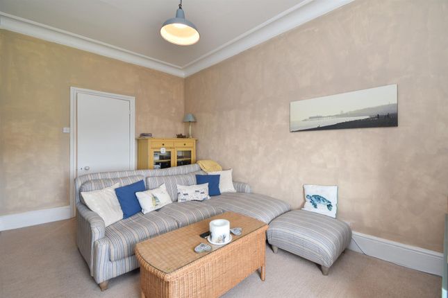 Flat 16, Wilton House, Grosvenor Gardens, St. Leonards-On-Sea photo 3