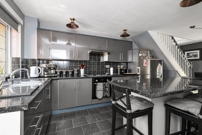 27, Nether Craigour, Little France, Edinburgh photo 4