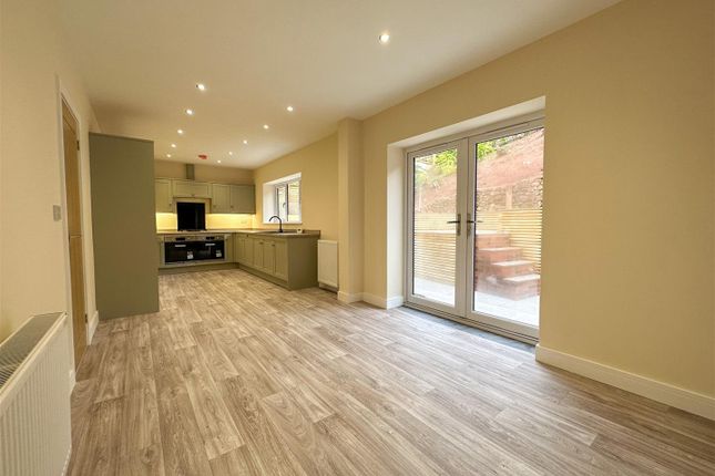 Cherry Tree House, Station Road, Cheddleton photo 3