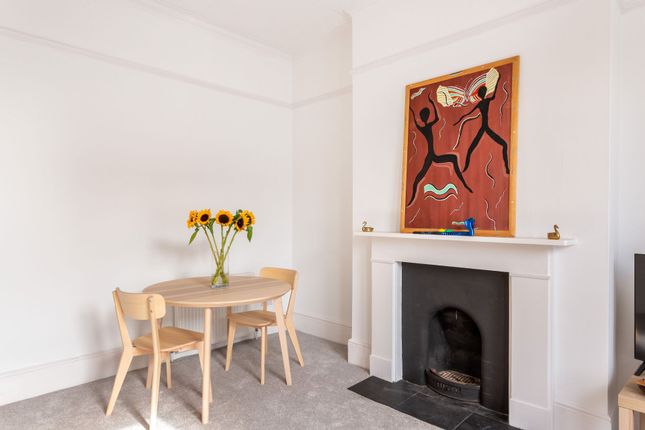 31 Ditchling Rise, Brighton photo 4