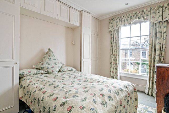 Terraced house for sale in Ripplevale Grove, London