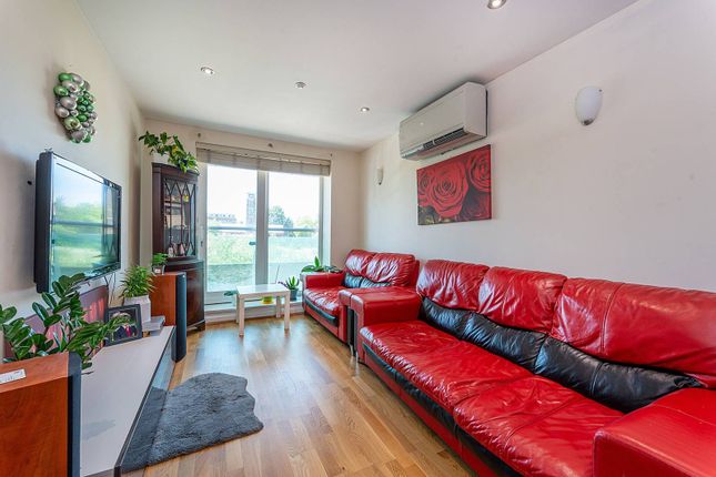 Thumbnail Flat for sale in Uxbridge Road, Ealing Broadway, London