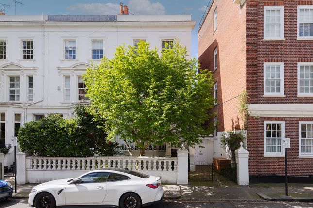 Semi-detached house for sale in Shaftesbury Villas, London