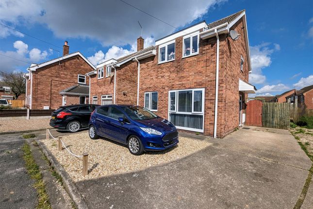 Detached house for sale in Welland Close, Newark