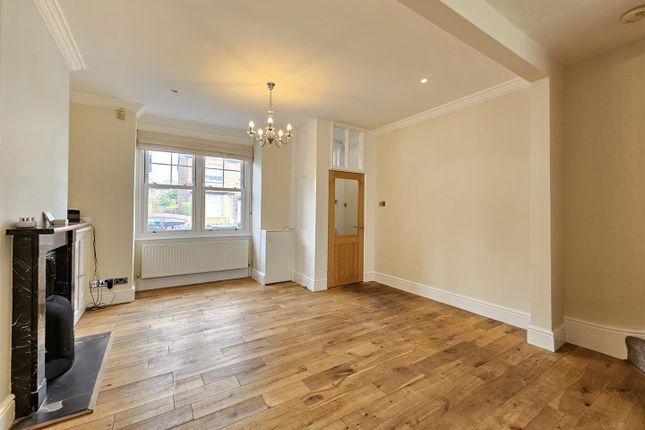 31, Appleton Road, Altrincham photo 4