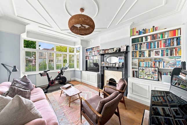 124, Hanover Road, London photo 2