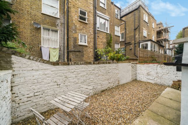 flat 1, Greater London photo 3
