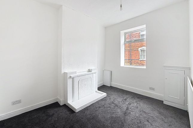 17 Croston Street, Stoke-on-Trent photo 3