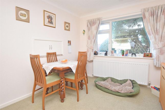 35, Dolwen Road, Old Colwyn, Colwyn Bay photo 5