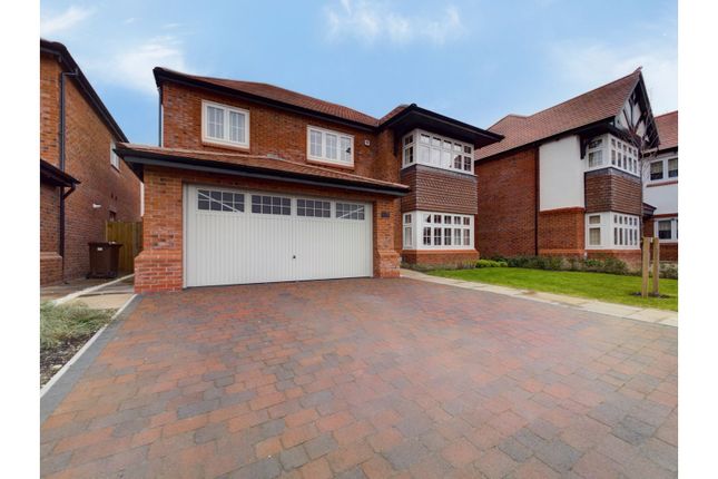 Thumbnail Detached house for sale in Kingsmead Way, Wirral