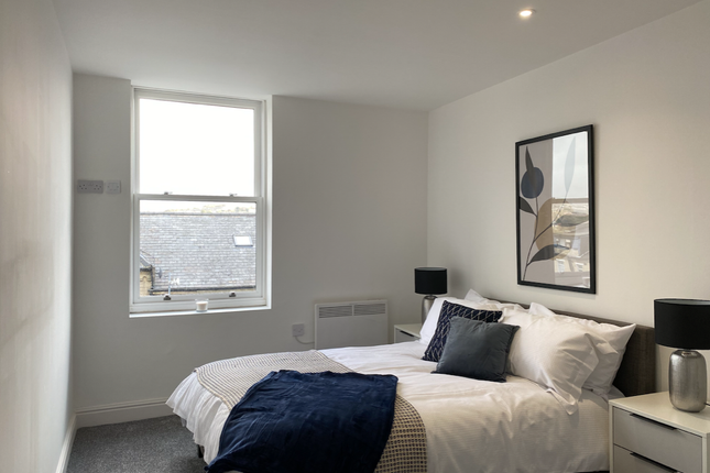 Flat to rent in Piccadilly, Bradford