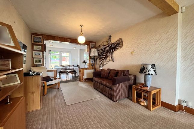 316, Whitton Avenue East, Greenford photo 4