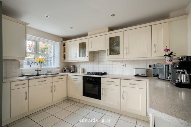 3, Howarth Court, Water Orton photo 4