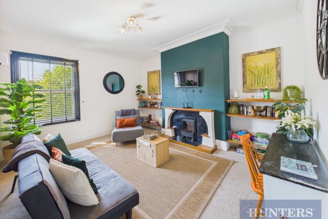 Cromwell Terrace, Scarborough photo 2