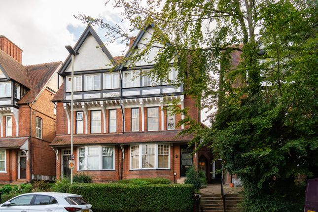 Flat A, 47 Stoneygate Road, Leicester photo 2