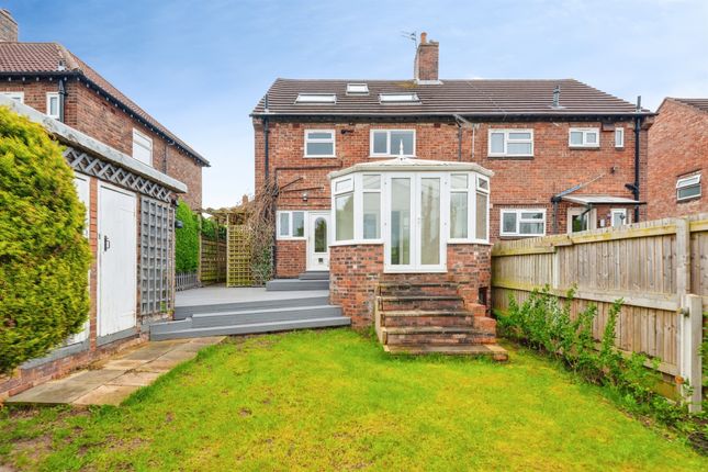 23, Weaver Crescent, Frodsham photo 2