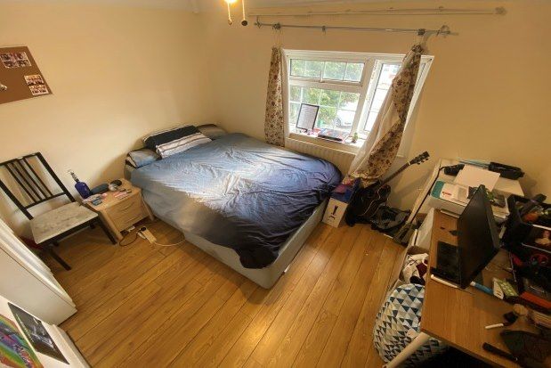 Semi-detached house to rent in Weston Road, Guildford