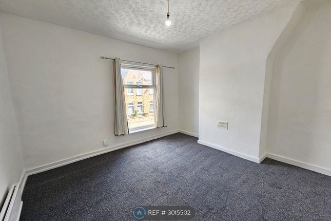 Two Trees Lane, Denton, Manchester photo 5