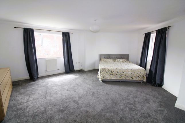 6, Naples View, Bridgwater photo 4