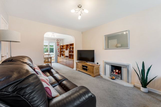 17, Holkham Close, Widnes photo 4