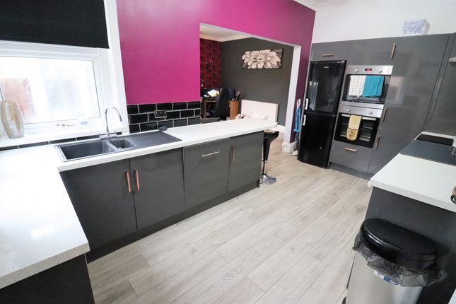 30, Knowle Avenue, North Shore photo 3