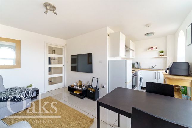 Flat 3, 21, London Road, London photo 3