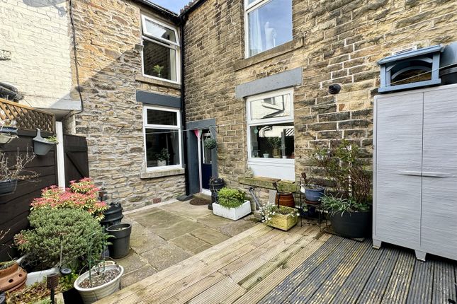 Terraced house for sale in High Street West, Glossop
