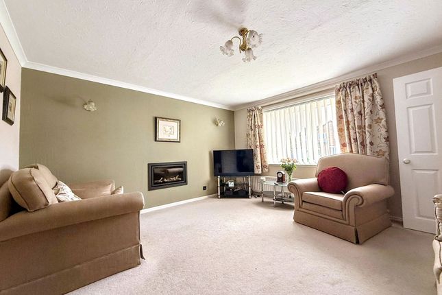 29, Glenholme Close, Washington photo 4