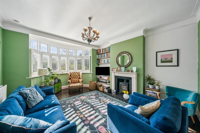 37, Grove Park Road, London photo 4