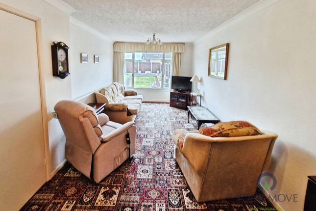13, Priory Close, Coalville photo 4