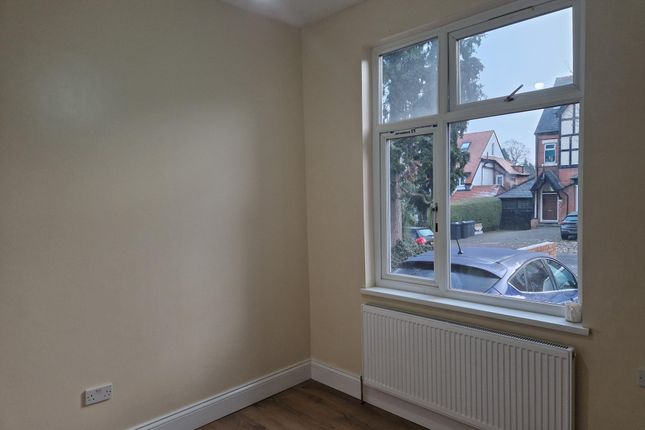Flat to rent in Mayfield Road, Birmingham