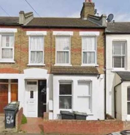 Thumbnail Terraced house for sale in Basement At, 50 Highclere Street, London