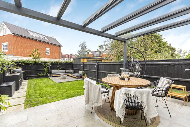 555, Kingston Road, London photo 4